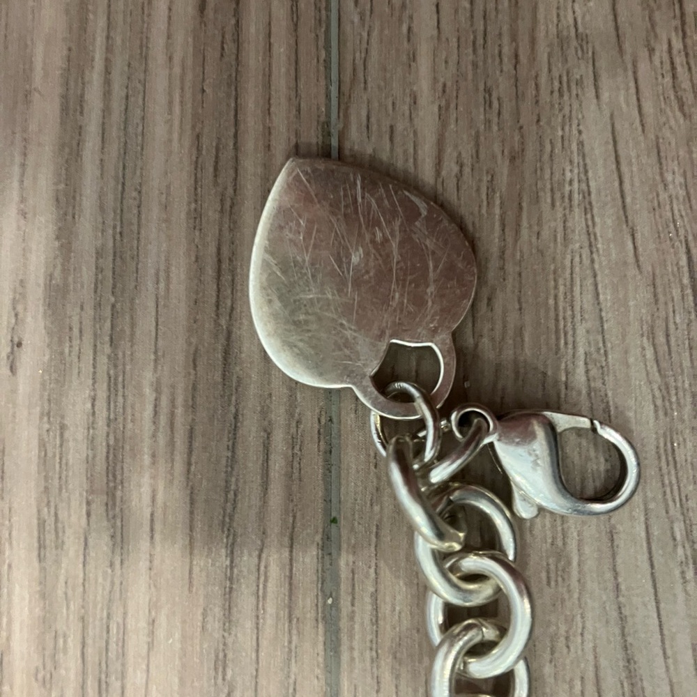 TIFFANY & CO sterling silver heart bracelet - Picture 6 of 7